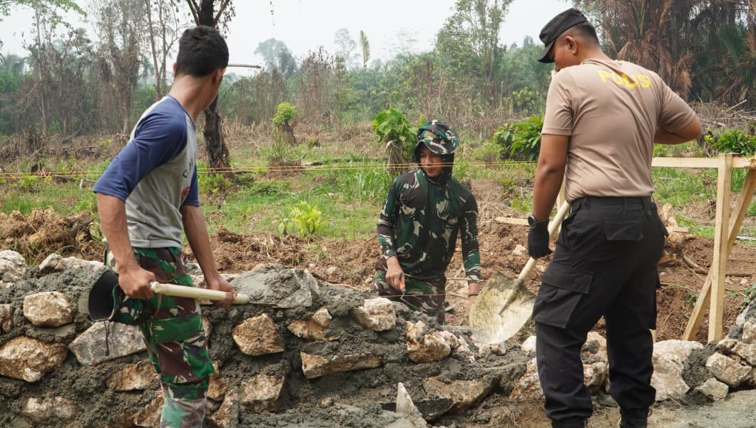 Keterlibatan TNI-Polri dalam TMMD ke-130 Perkuat Infrastruktur untuk Warga Luwu Timur
